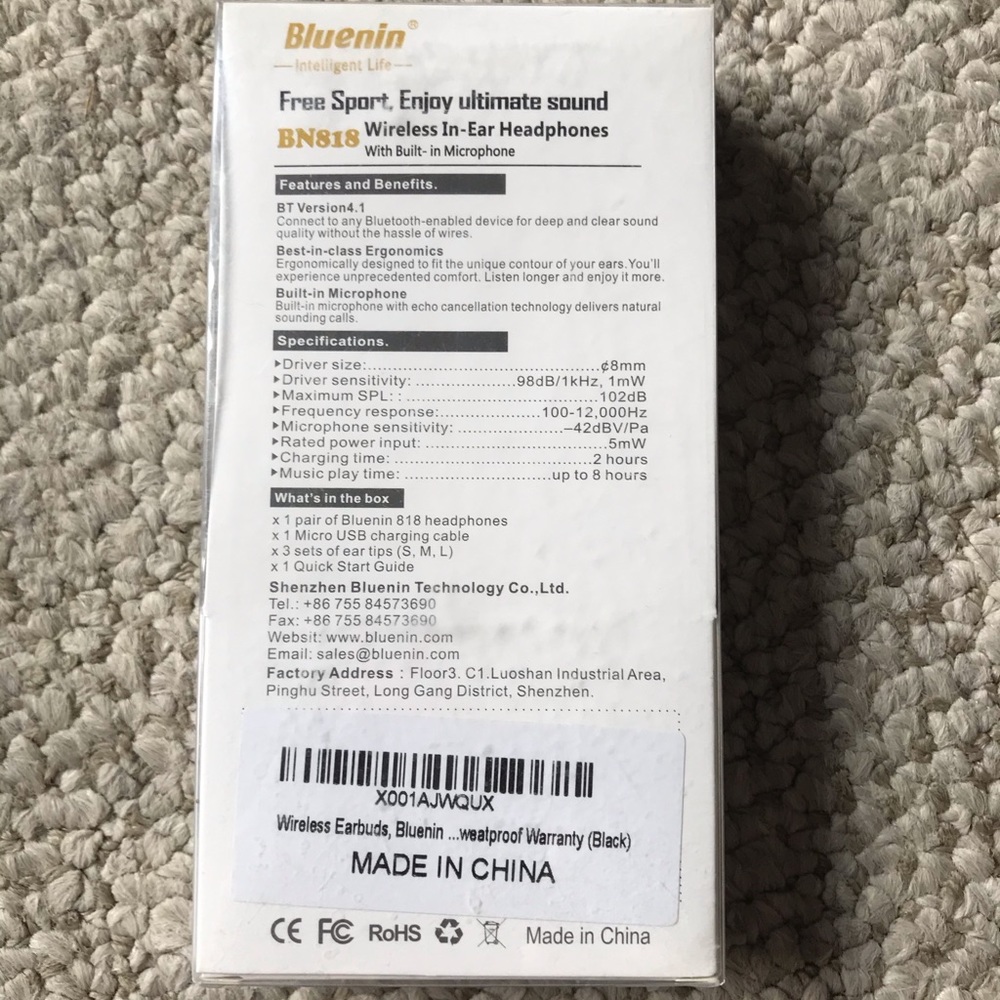 earbuds - Picture 2 of 5